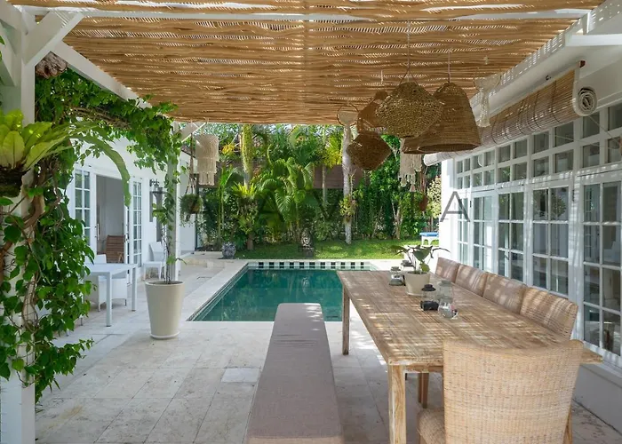 Villa Cozy & Charming 4br Luxury