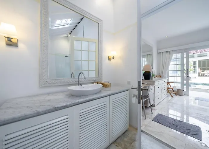 Villa Cozy & Charming 4br Luxury
