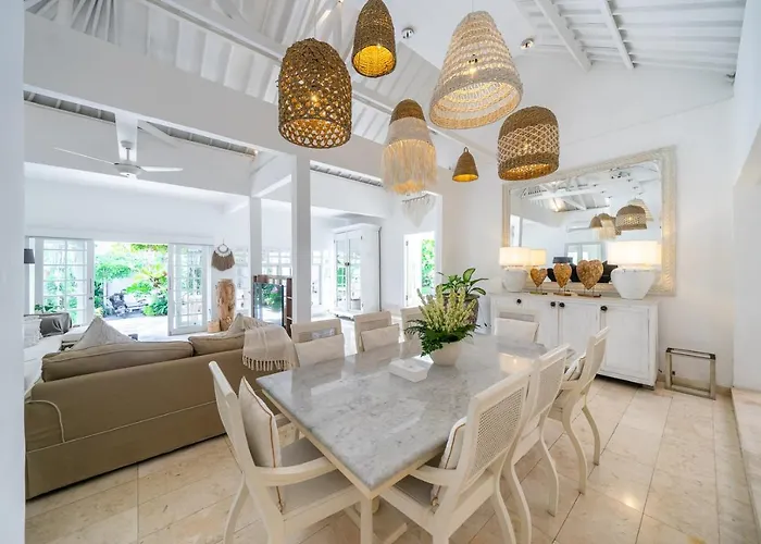 Villa Cozy & Charming 4br Luxury Canggu (Bali)