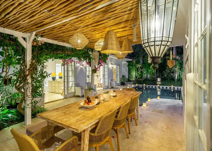 Villa Cozy & Charming 4br Luxury Canggu (Bali)